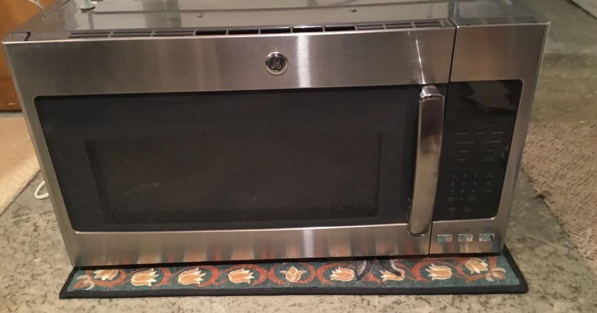 Over stove Microwave oven for 140 in Dublin, OH Finds — Nextdoor