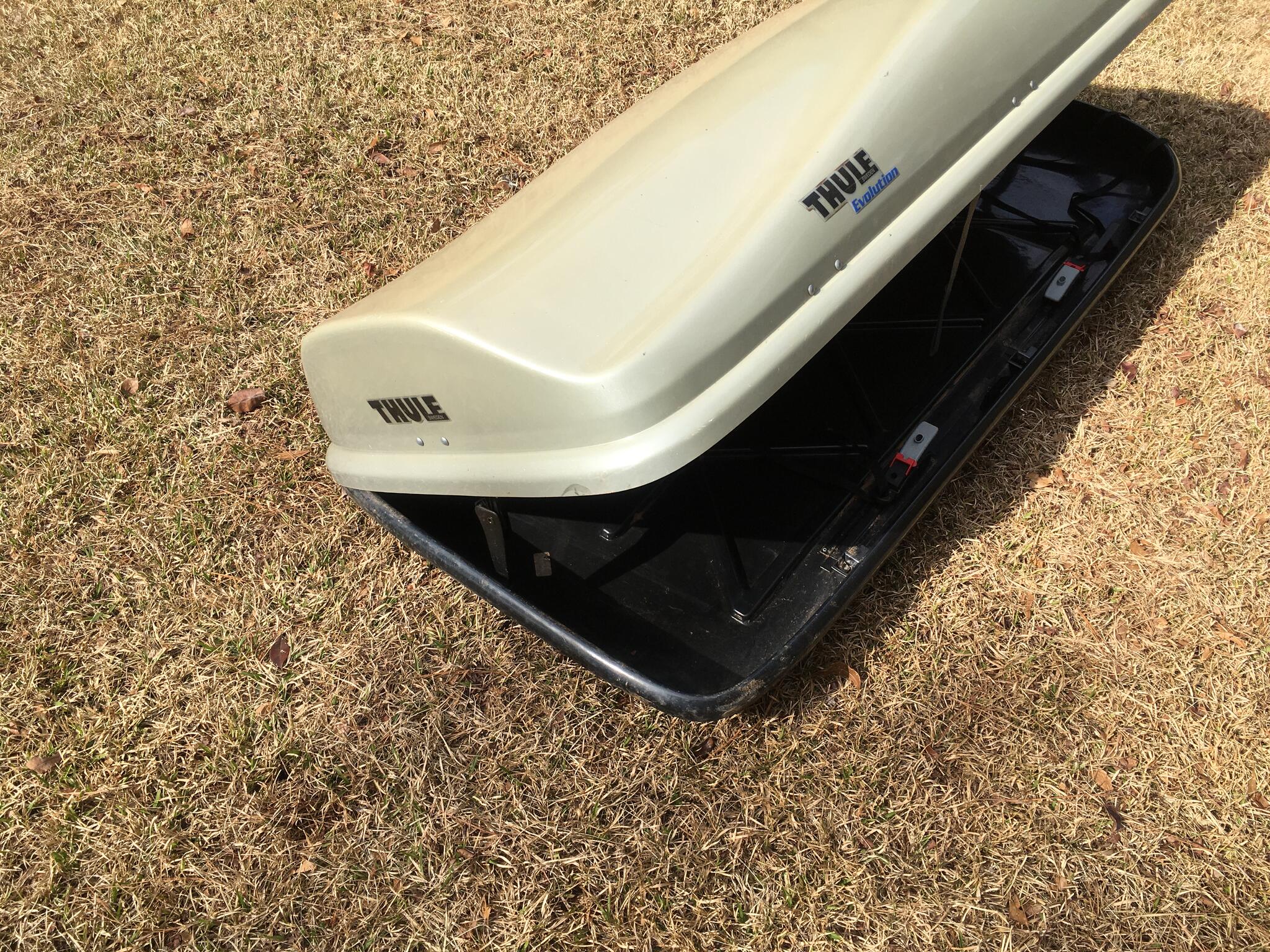 Thule Evolution 1600 Roof Box For Sale For 275 In Fayetteville