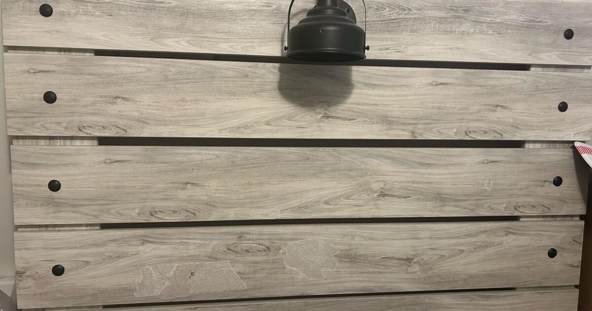 Bed frame for 45 in Valdosta, GA For Sale & Free — Nextdoor