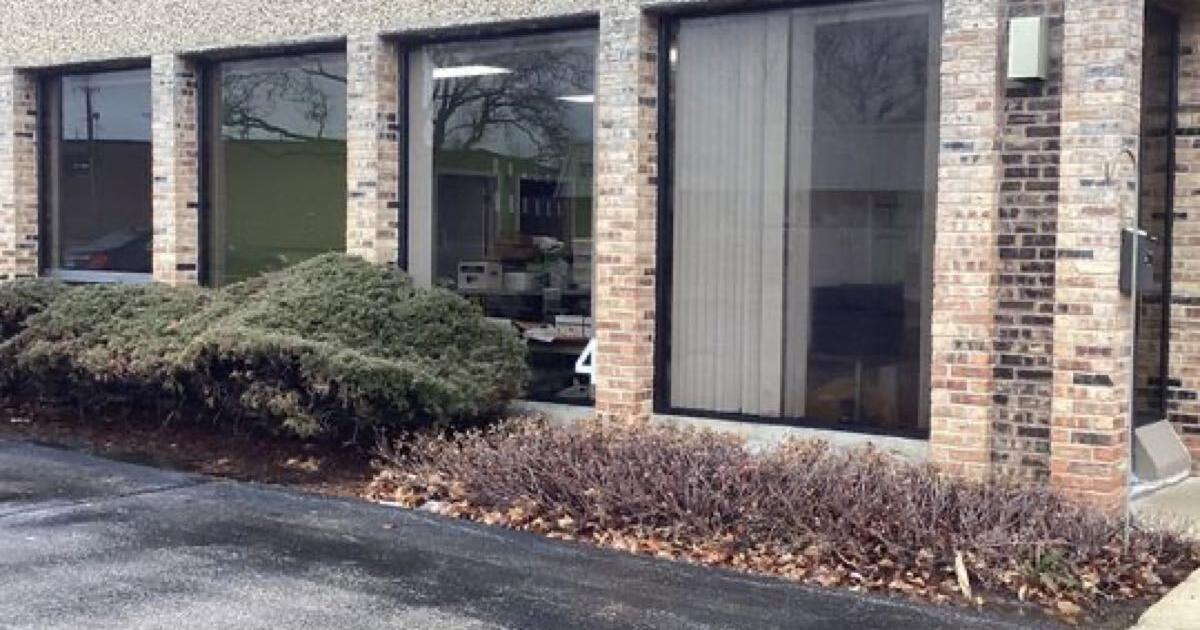 Garage Sale — Business Closed — Everything Goes for 1 in Palatine, IL For Sale & Free — Nextdoor