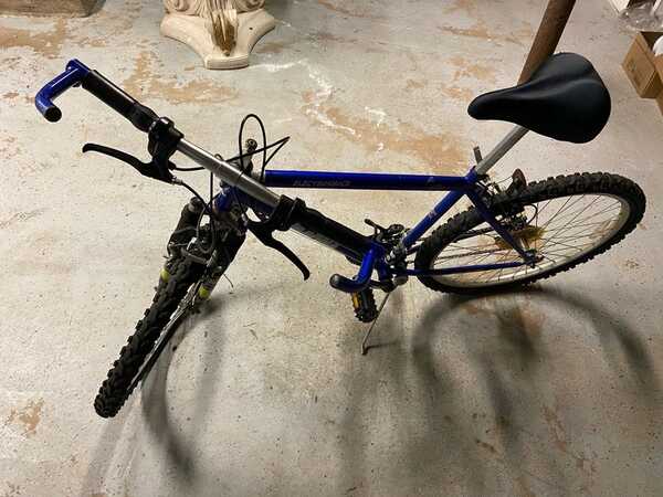 Magna electroshock mountain bike sales