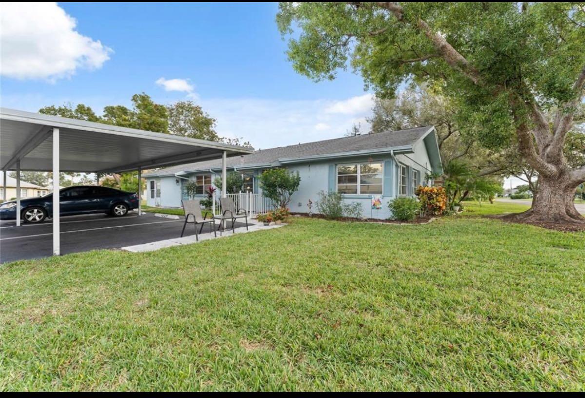 Condo in Kings Point for 220000 in Ruskin, FL For Sale & Free — Nextdoor