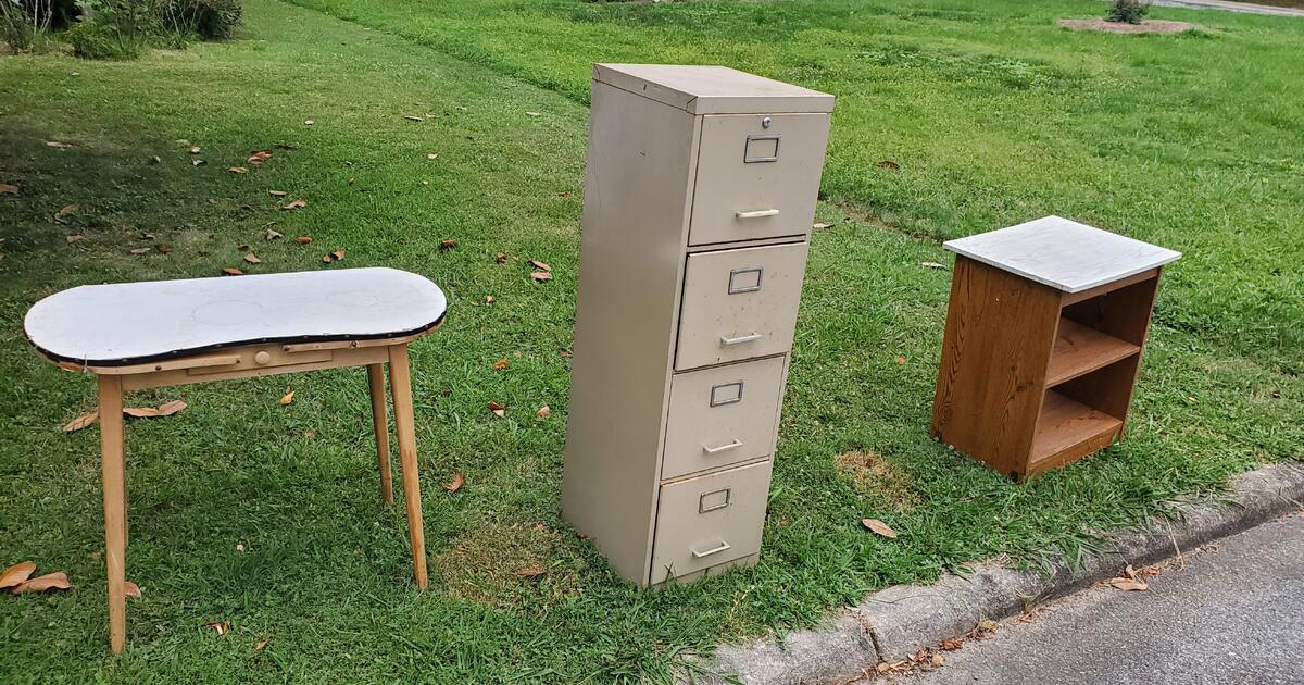 Free furniture for Free in Greensboro, NC Finds — Nextdoor