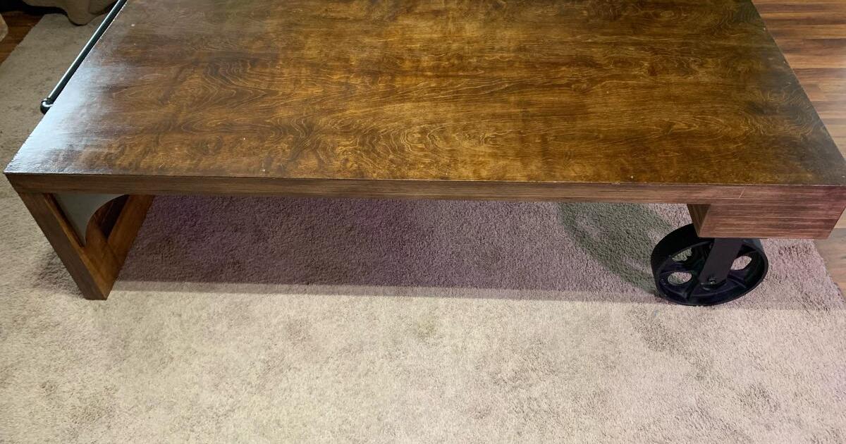 Custom coffee table for 210 in pflugerville tx finds nextdoor