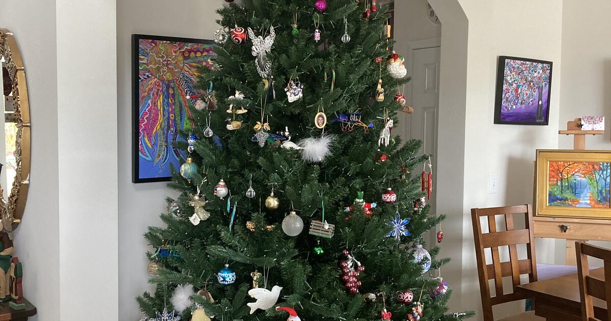 Christmas tree in Calabash, NC Finds — Nextdoor