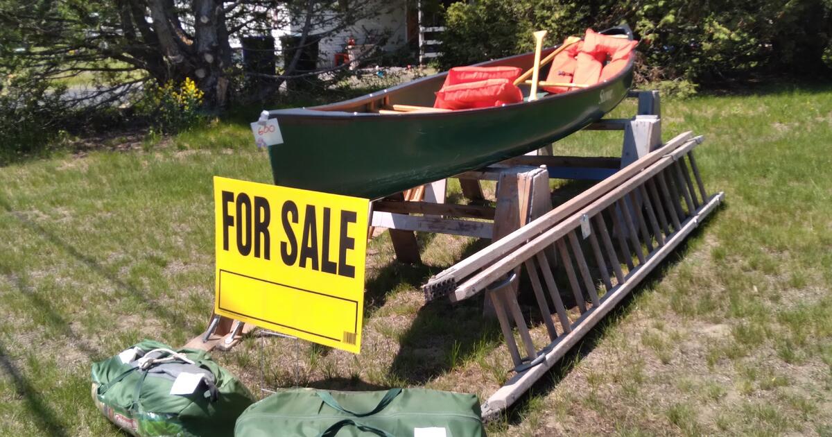 17ft.STOWE CANOE for $600 in Essex Junction, VT | For Sale & Free ...