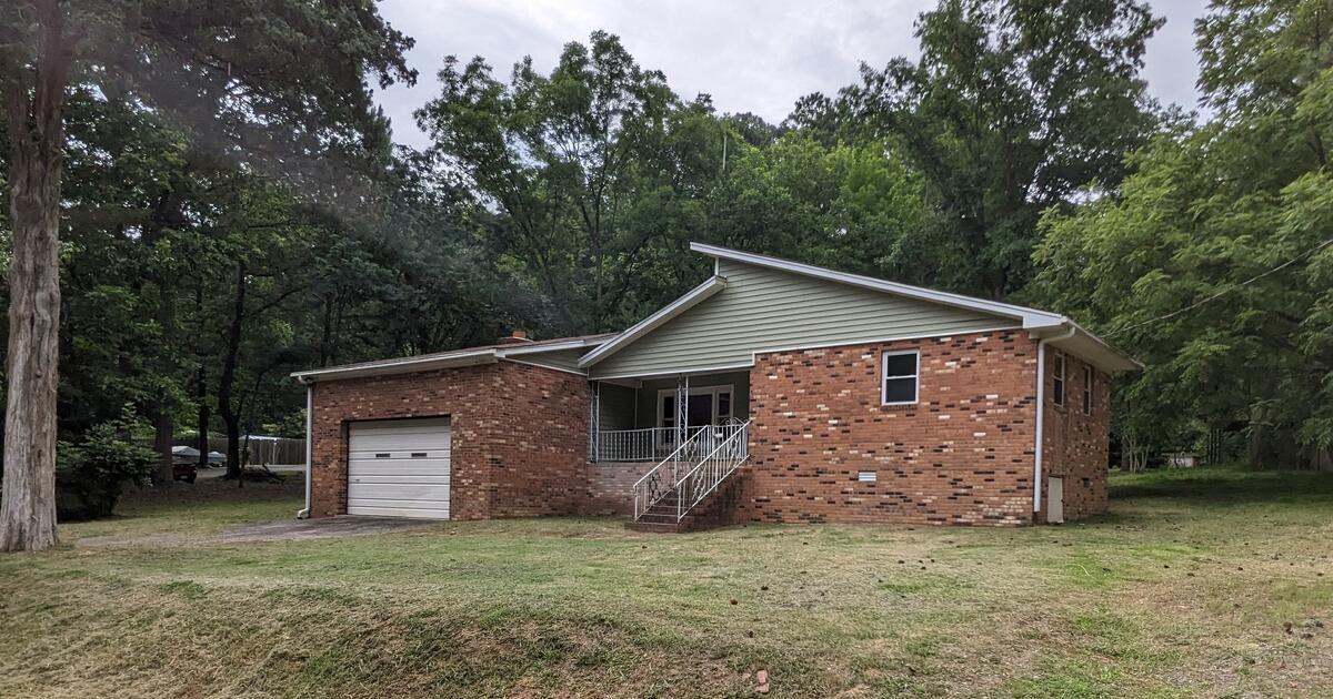 Fixer upper home for sale for 232000 in Bahama, NC Finds — Nextdoor