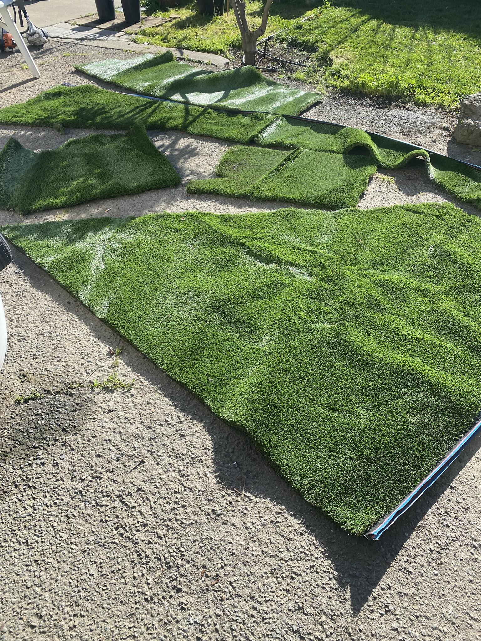 Leftover artificial turf for Free in Hayward, CA For Sale & Free