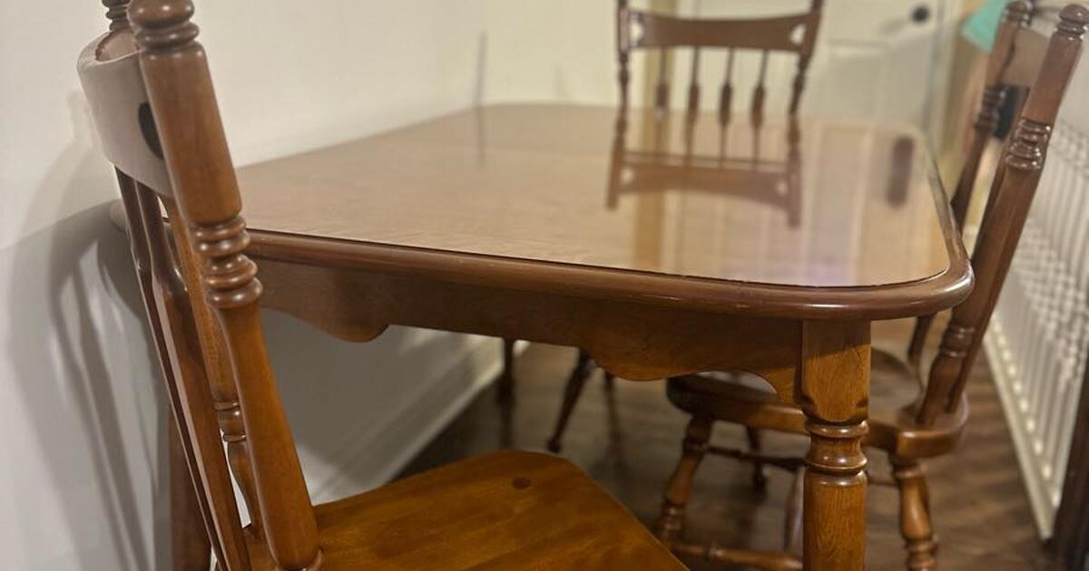 Furniture Ethan Allen Dining room set for 350 in Raymore, MO For