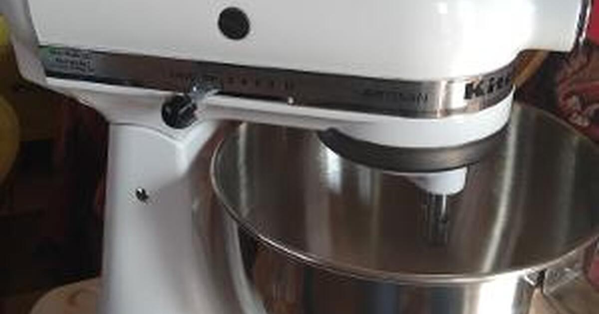 KITCHENAID MIXER (Refurbished yet never used) for 150 in Sedona, AZ