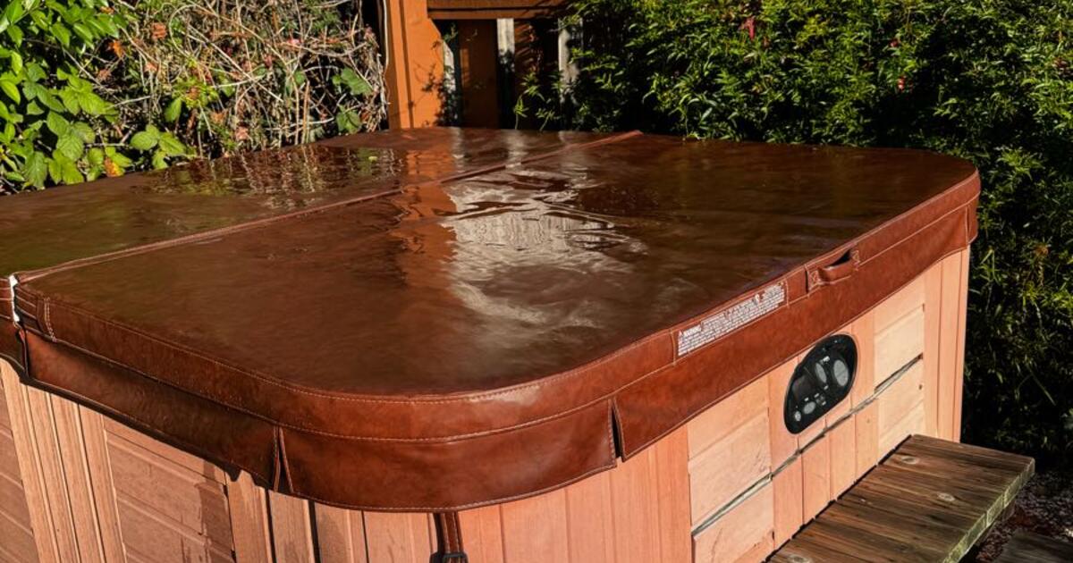 Free Hot Springs Sovereign Spa Hot Tub (San Anselmo) in San Anselmo, CA ...