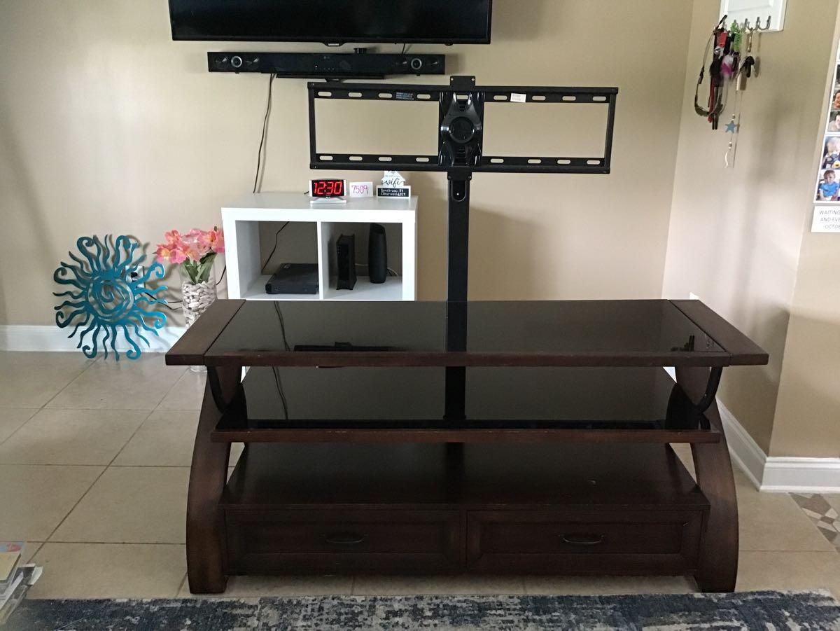 Costco Burkedale 3-way テレビ台 Costco Burkedale 3-way テレビ台