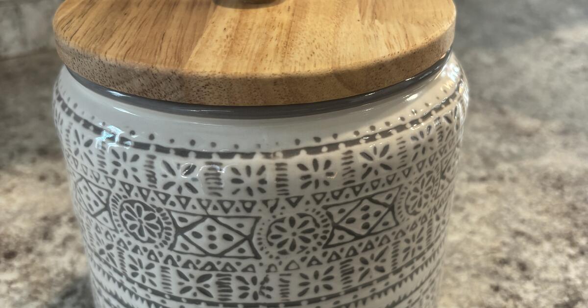 Multiple items for sale for Free in Myerstown, PA For Sale & Free