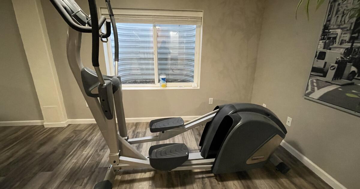 Garage Sale3319 LYNWOOD AVE LITTLETON CO 80126 for Free in Highlands