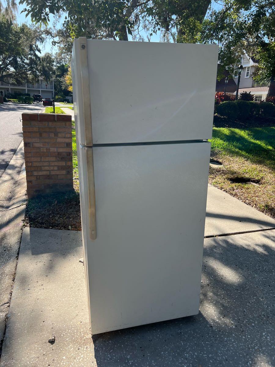 Large home refrigerator for scrap for Free in Largo, FL For Sale