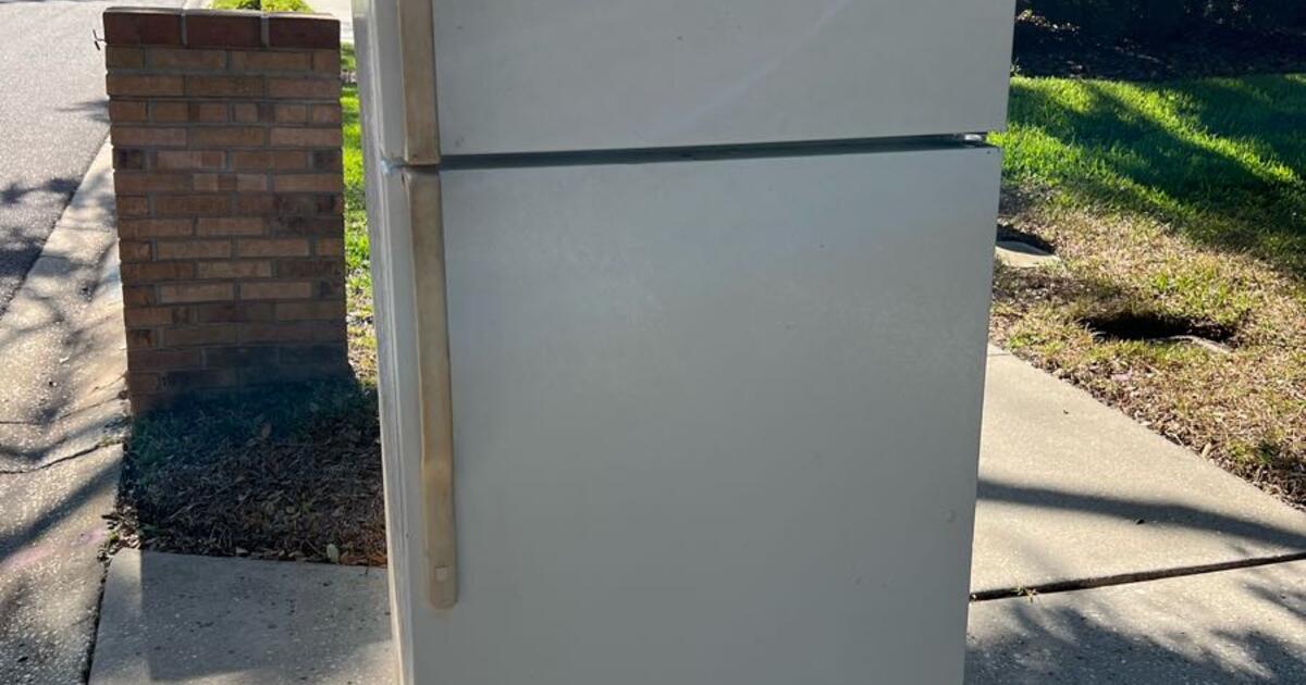 Large home refrigerator for scrap for Free in Largo, FL | For Sale ...