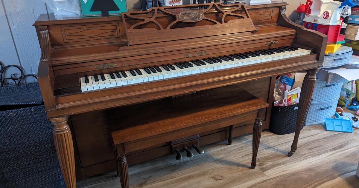 Upright Piano for Free in Louisville, KY For Sale & Free — Nextdoor