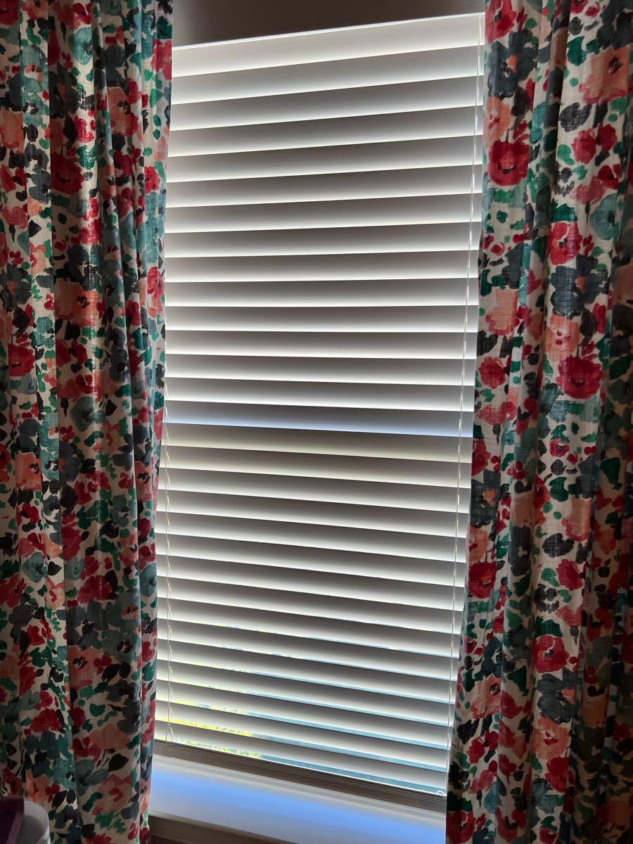 Free- white blinds