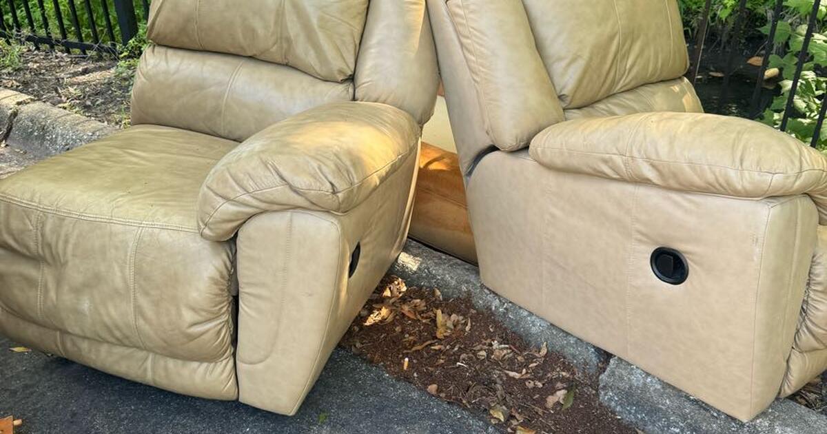 3 piece couch with recliners for Free in Jacksonville, FL For Sale