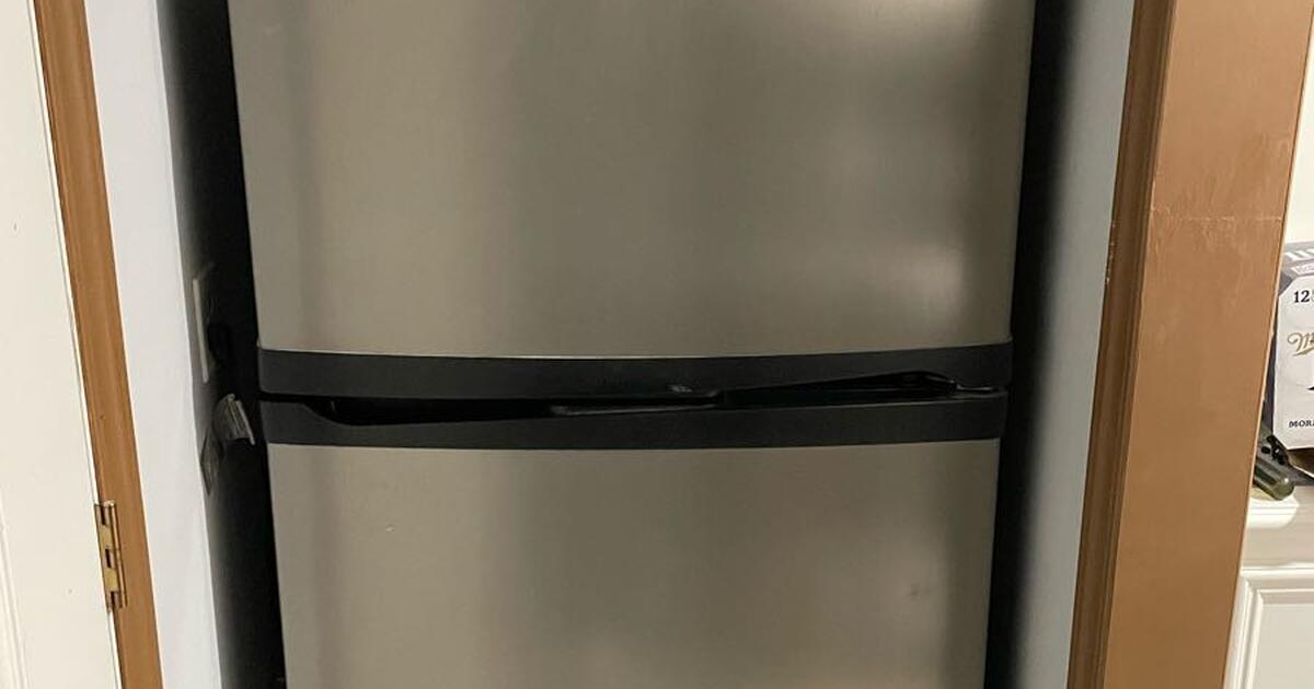 Whirlpool refrigerator for 30 in Conroe, TX For Sale & Free — Nextdoor