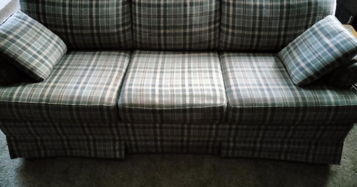 Lazy Boy Couch/Futon for Free in Henderson, NV For Sale & Free — Nextdoor