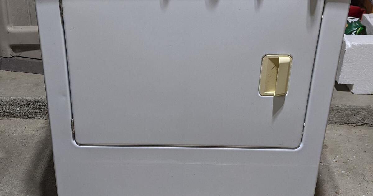 Free Gas Dryer, not working for Free in Northville, MI For Sale