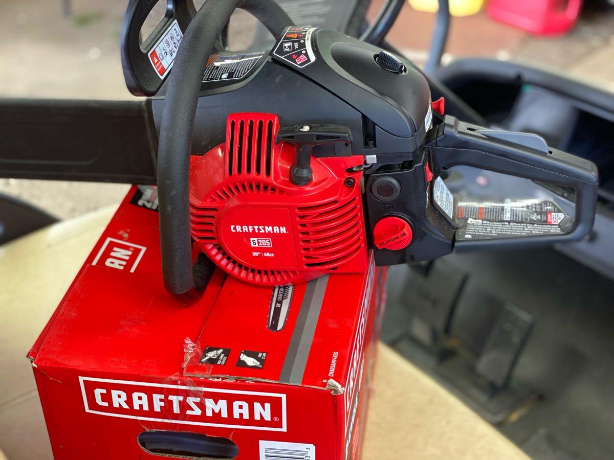 NEW CRAFTSMAN 20” 46cc 2 Cycle GAS CHAINSAW for 150 in Akron, OH For