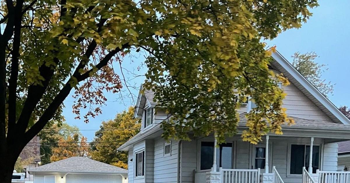 For RentButler 2 bedroom 2 bath with private garage for 1650 in