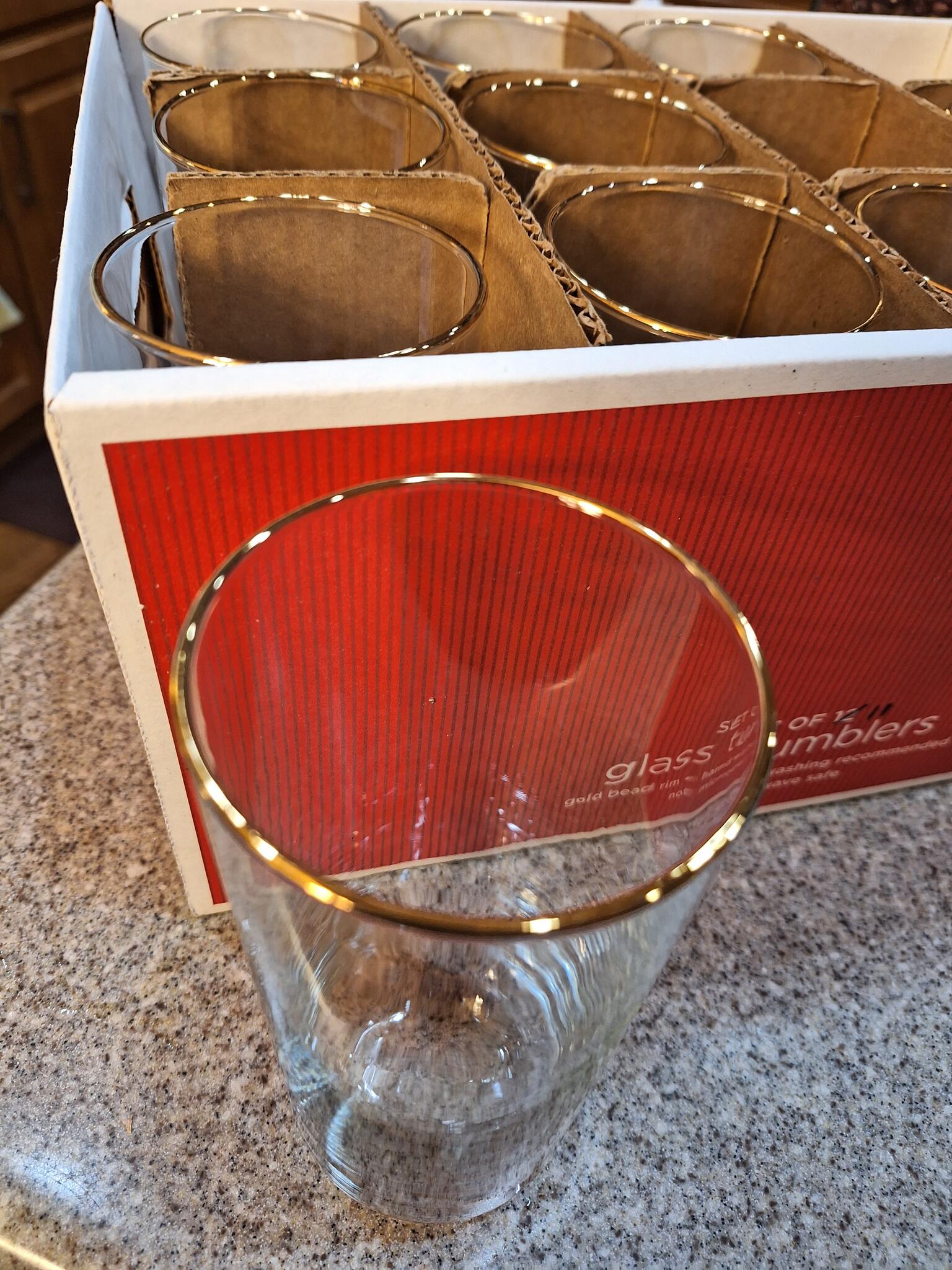 gold-rimmed-drinking-glasses-for-free-in-thornton-co-for-sale-free