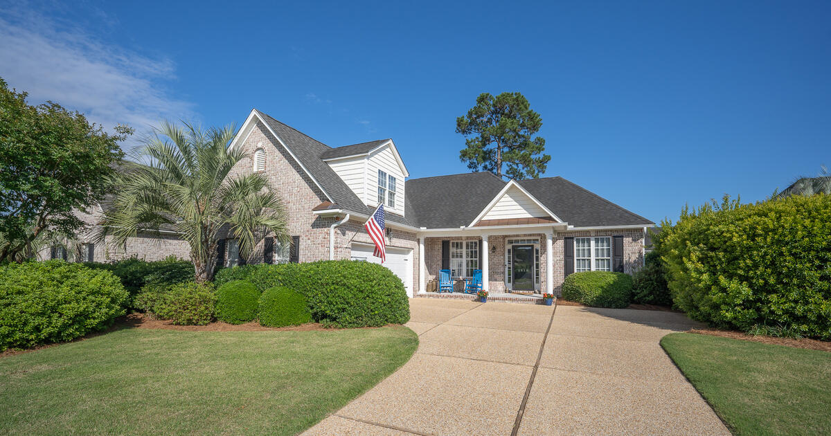 Home For Sale in Waterford of the Carolinas for 529900 in Leland, NC