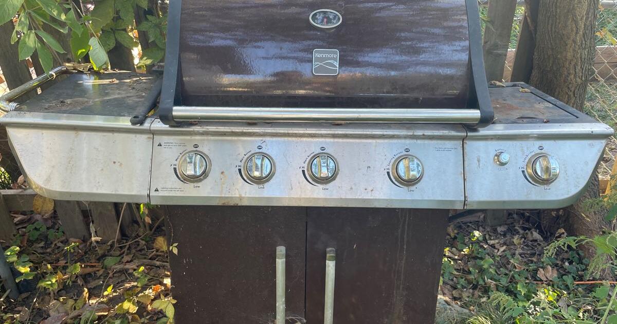 Grill & Smoker for Free in Kansas City, MO For Sale & Free — Nextdoor