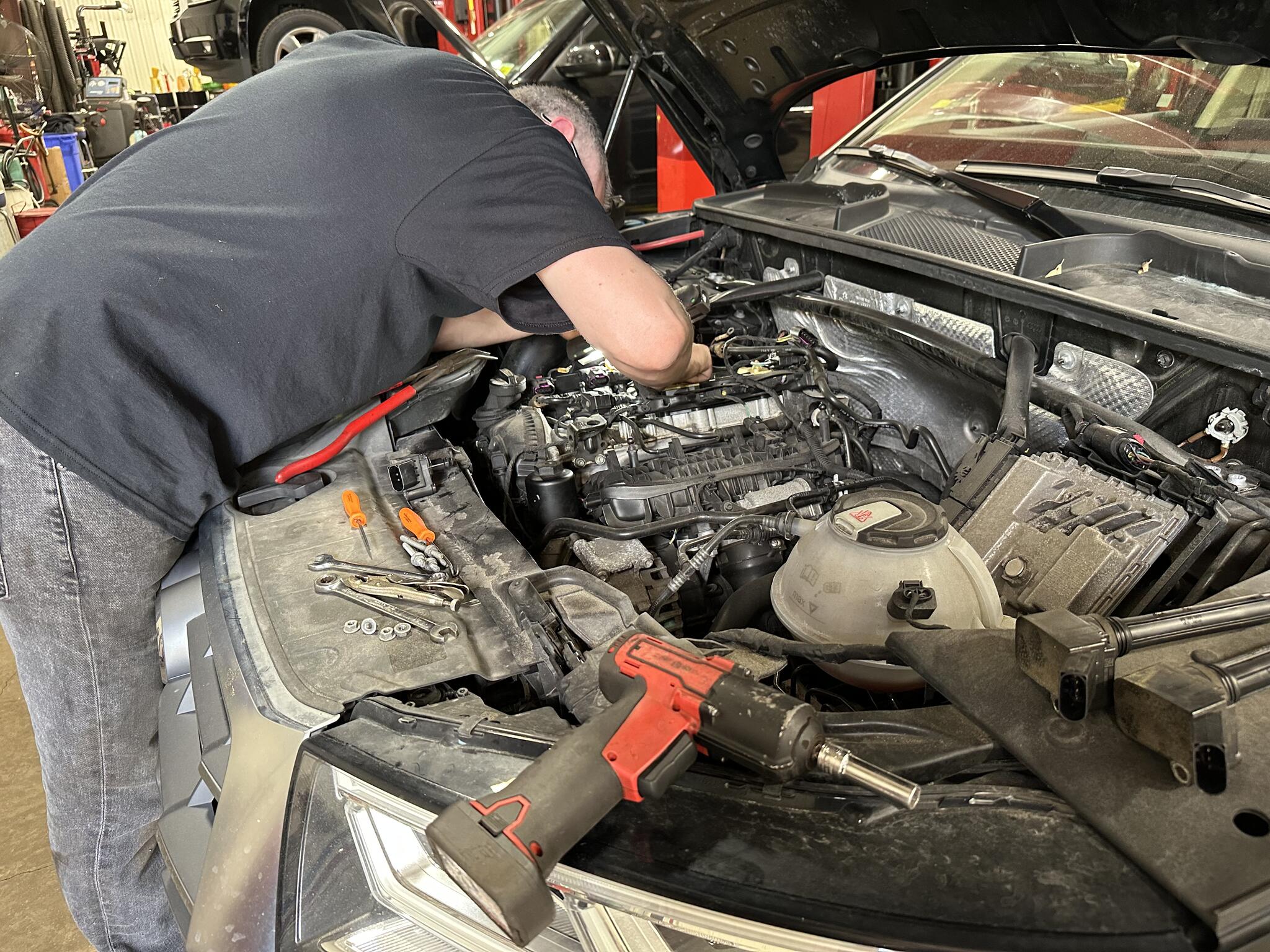 Baldwinsville Auto Repair - Lou's Car Care & Fleet Services
