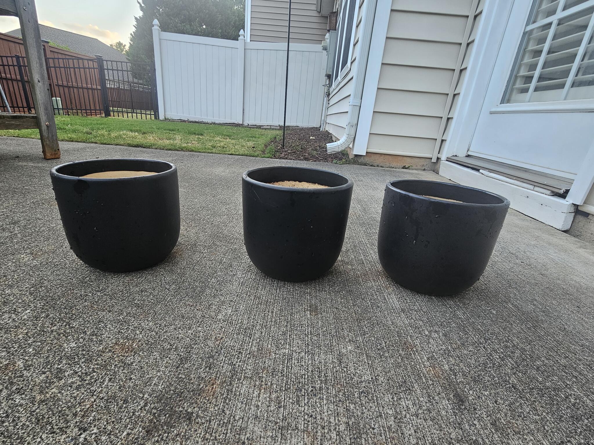 Set of 3 Black Planters