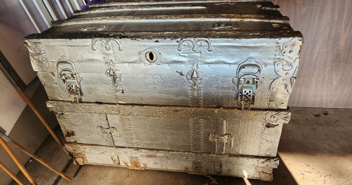 Wood Chest for Free in Lakeville, MN For Sale & Free — Nextdoor