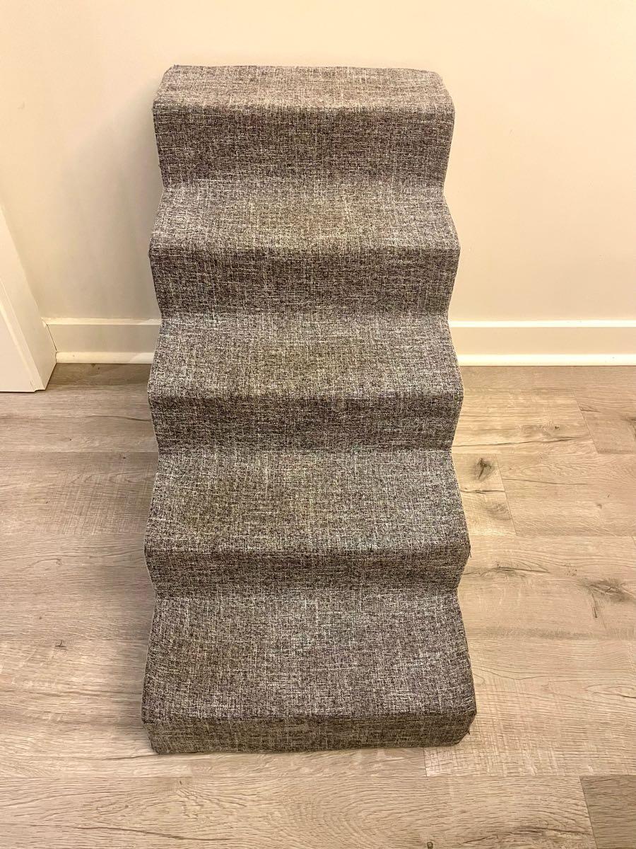 Best Pet Supplies Stairs for 45 in Madison, MS For Sale & Free