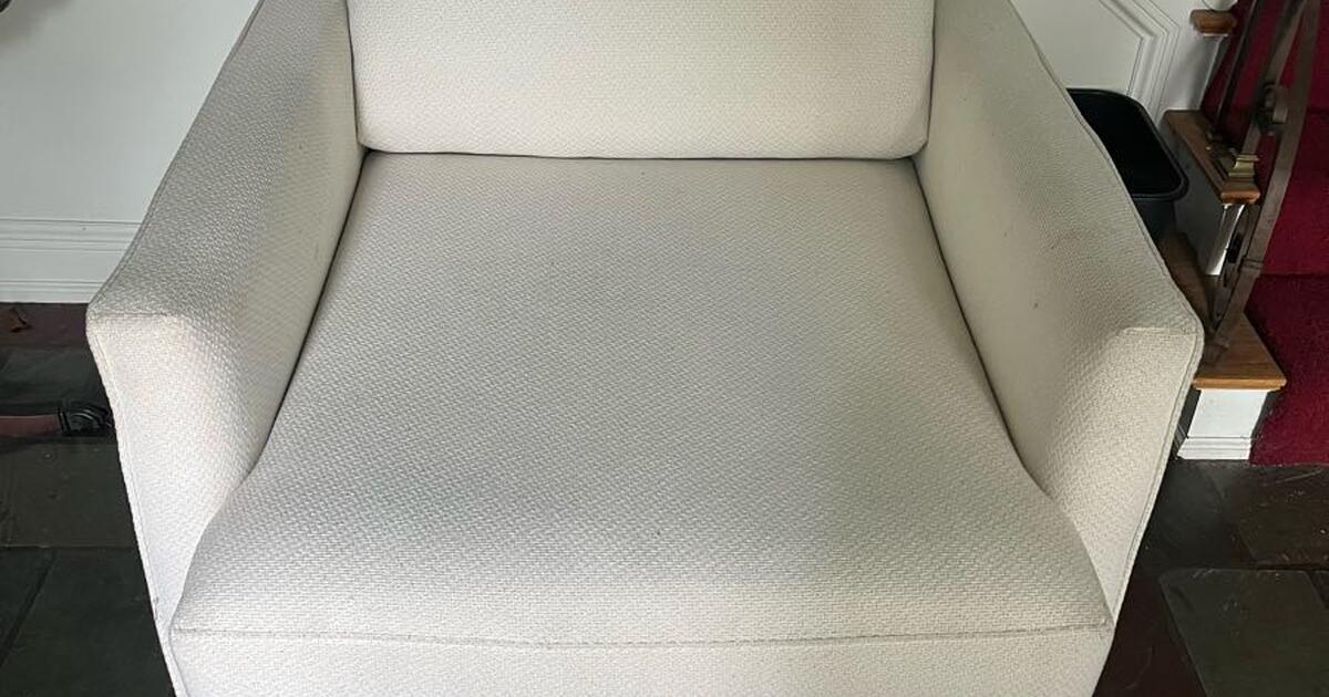 Swivel cream chair and a half for Free in Akron, OH For Sale & Free — Nextdoor