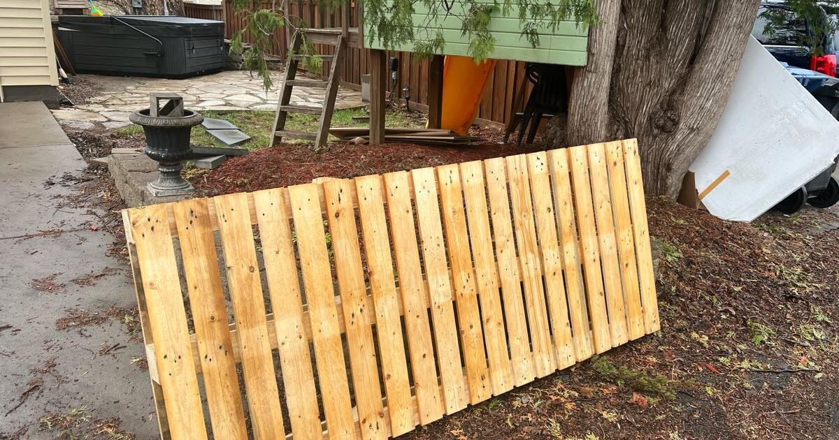 Free Pallet for Free in Minneapolis, MN Finds — Nextdoor