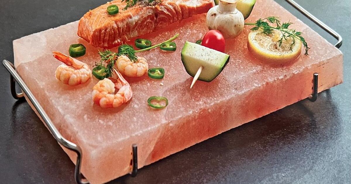 Brand new never opened umaid himalayan sea salt block and steel stand