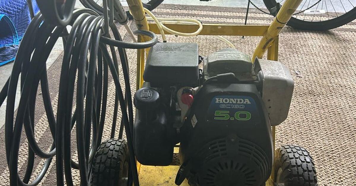 Clearing out the garage for 1 in Delmar, NY For Sale & Free — Nextdoor