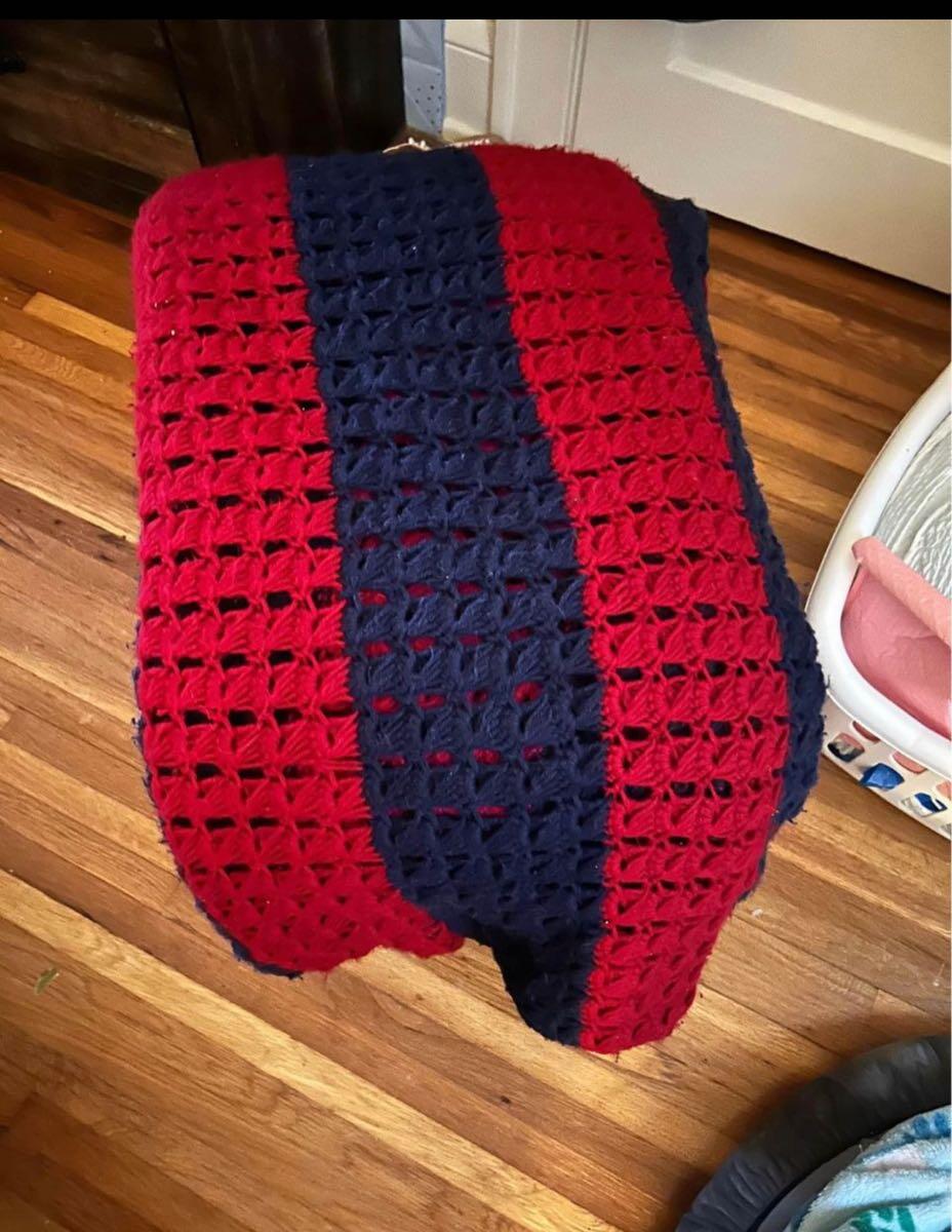 Broomstick Crochet Afghan for Free in Minneapolis, MN For Sale & Free — Nextdoor