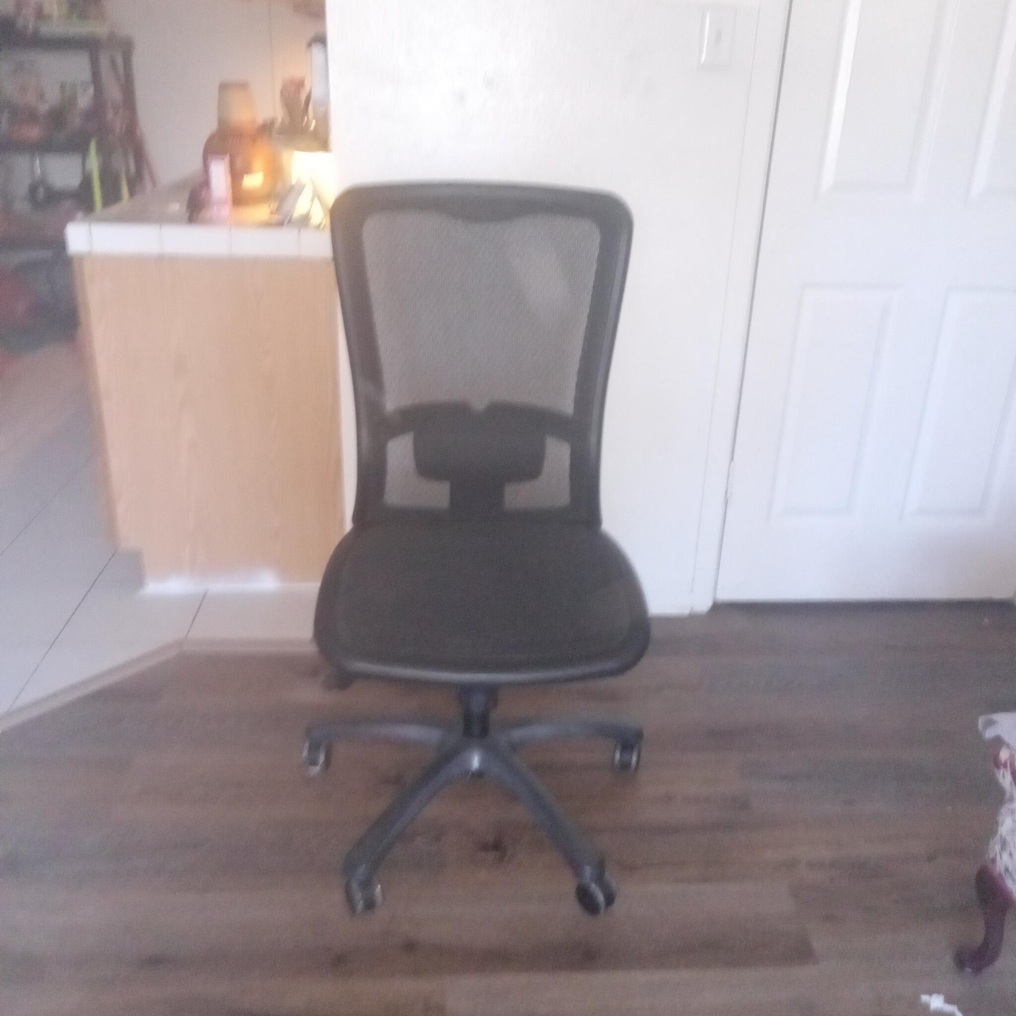 Office Chair for 10 in Waco, TX For Sale & Free — Nextdoor