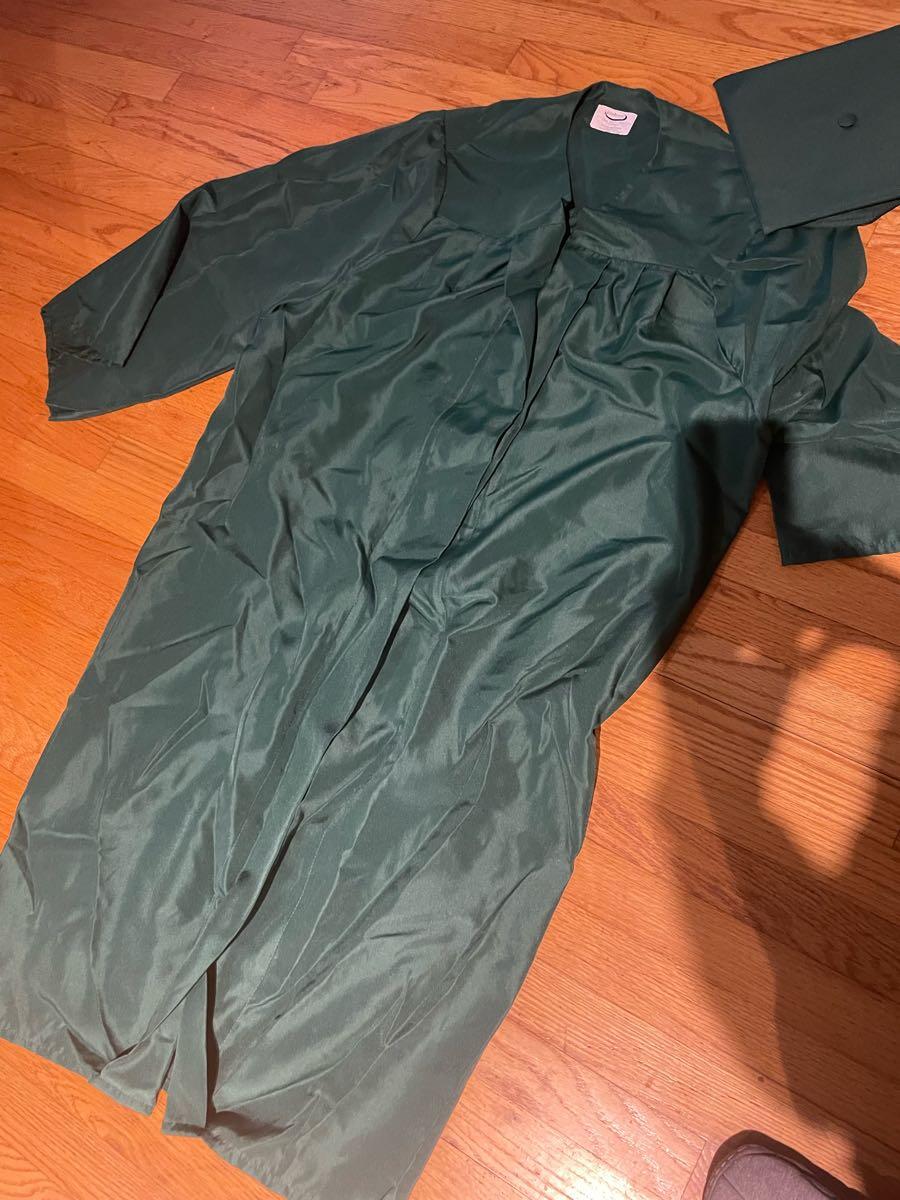 Green Graduation Gown and Cap，ENLOE high school