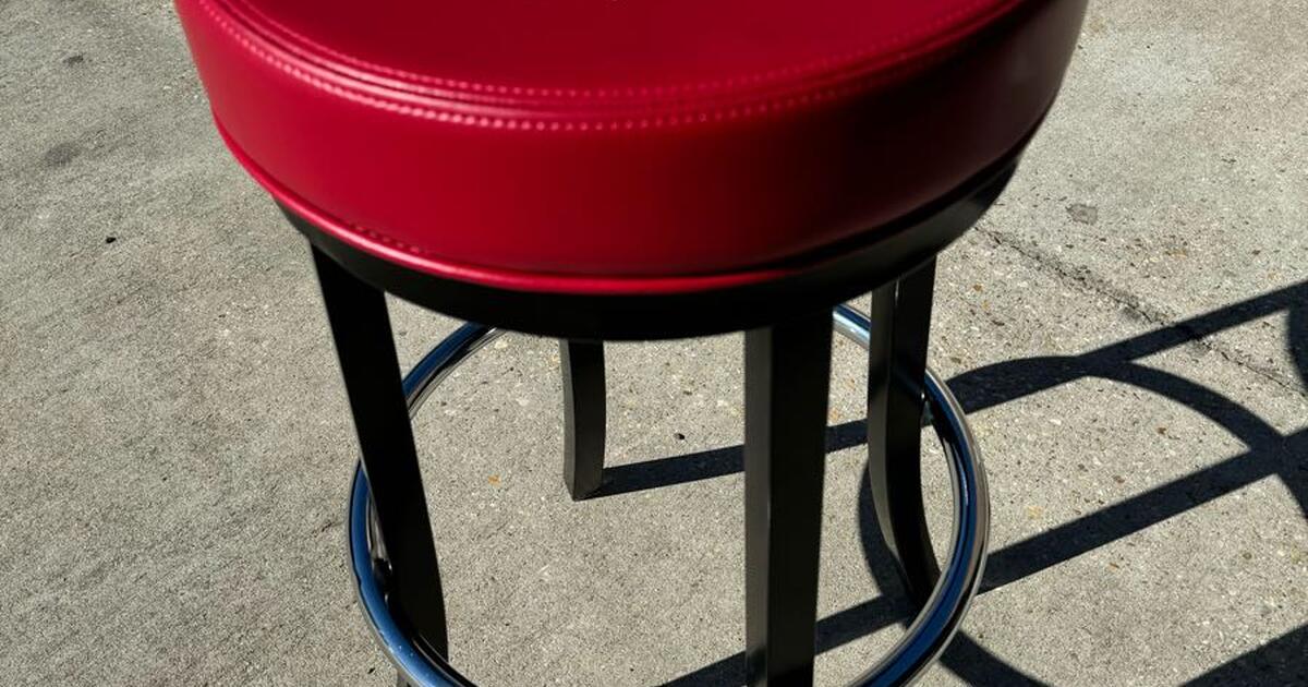 Barstool Chairs 2 total for 300 in Baton Rouge, LA For Sale & Free