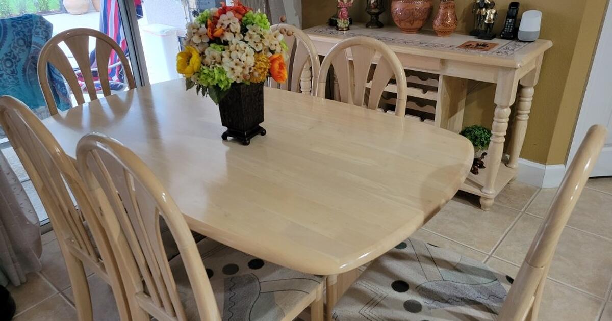 Solid Wood Kitchen Table with matching Buffet for $125 in Sorrento, FL ...