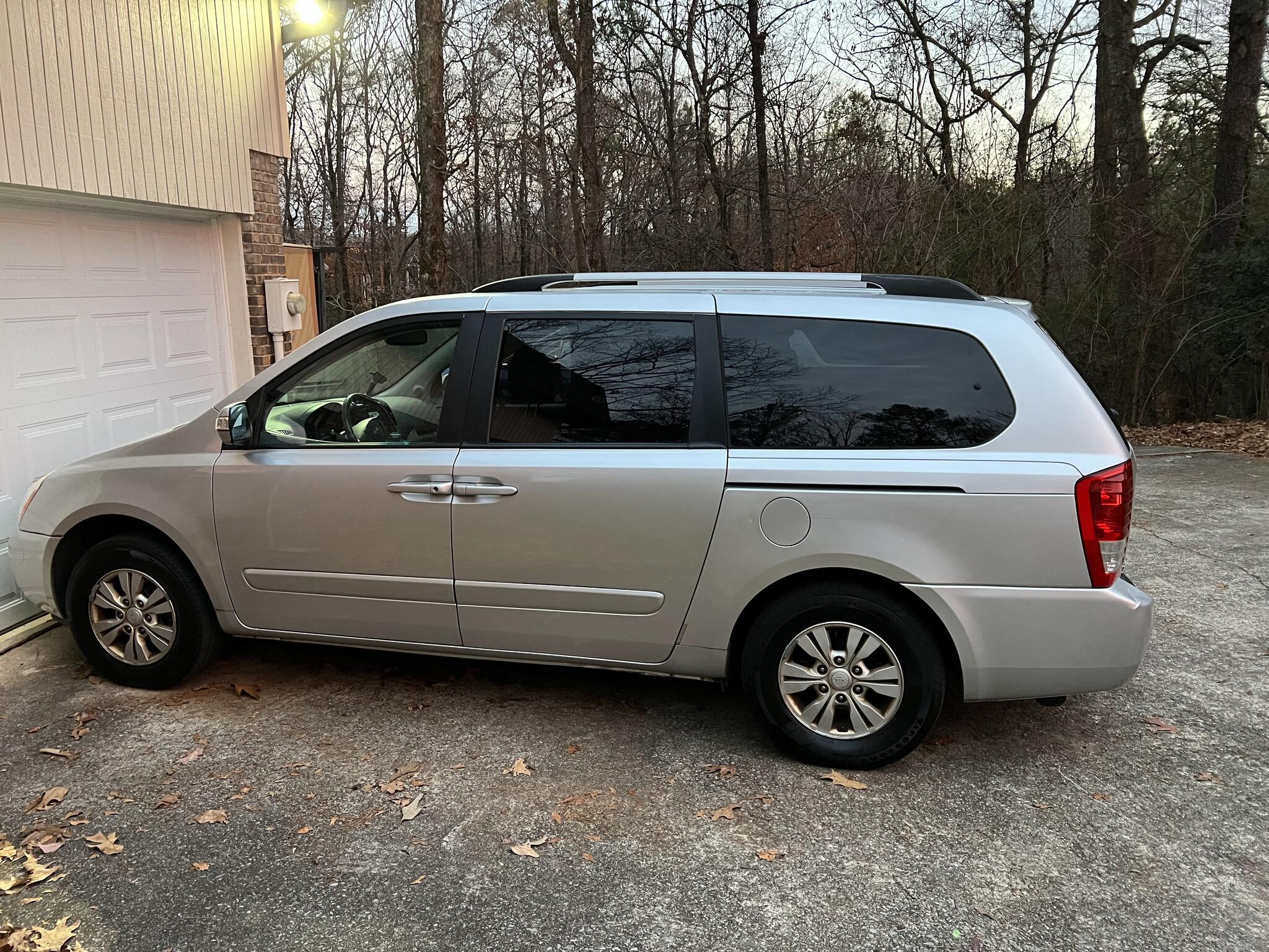 2012 Kia Sedona LX for 4900 in Pelham, AL For Sale & Free — Nextdoor