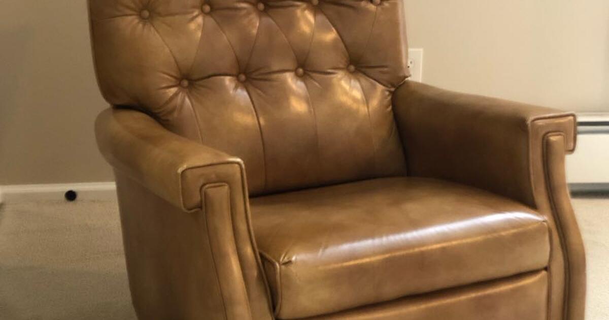 Recliner chair Leather for Free in Pittsburgh, PA For Sale & Free