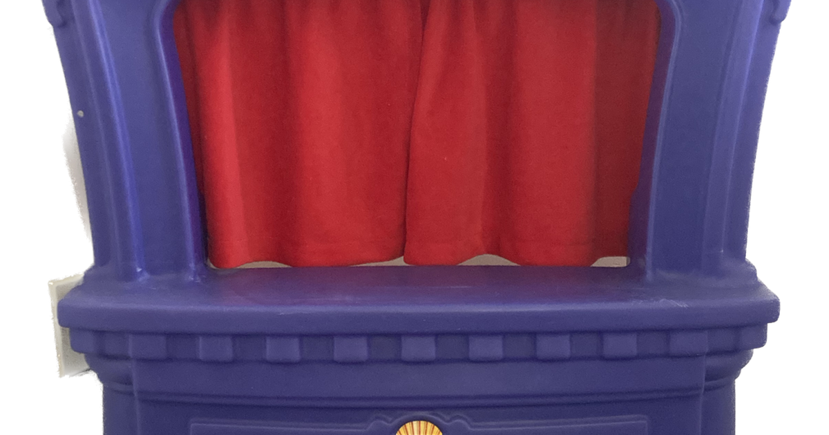 Step 2 puppet theater for 30 in Batavia, OH For Sale & Free — Nextdoor