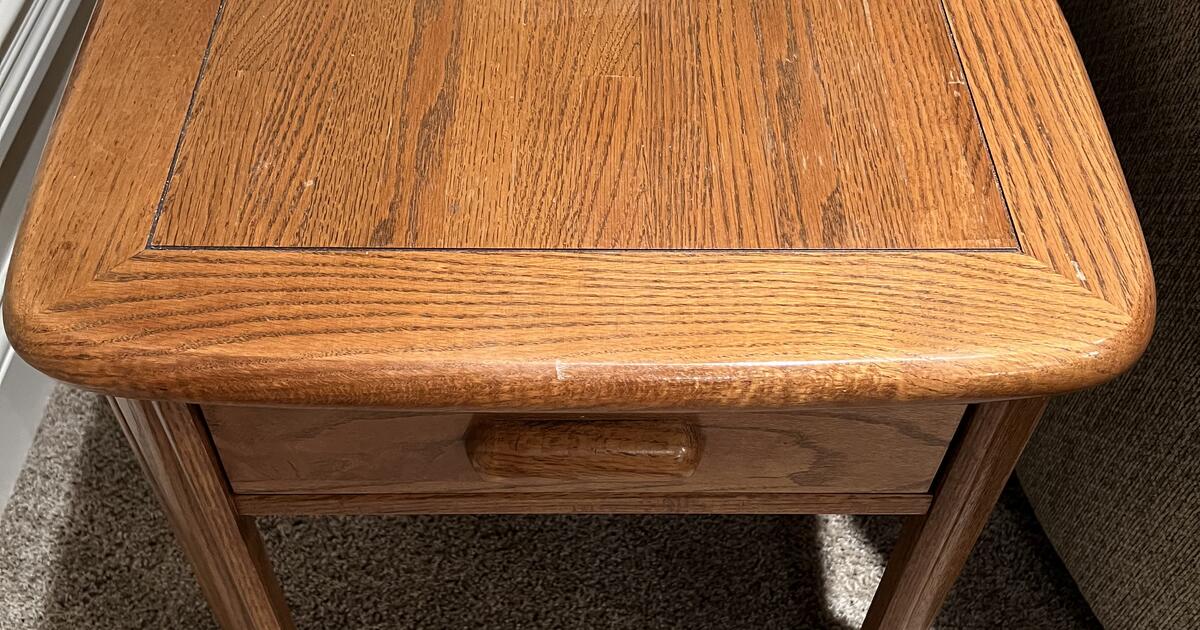 Solid Wood Living Room Tables for 175 in Friendsville, TN For Sale