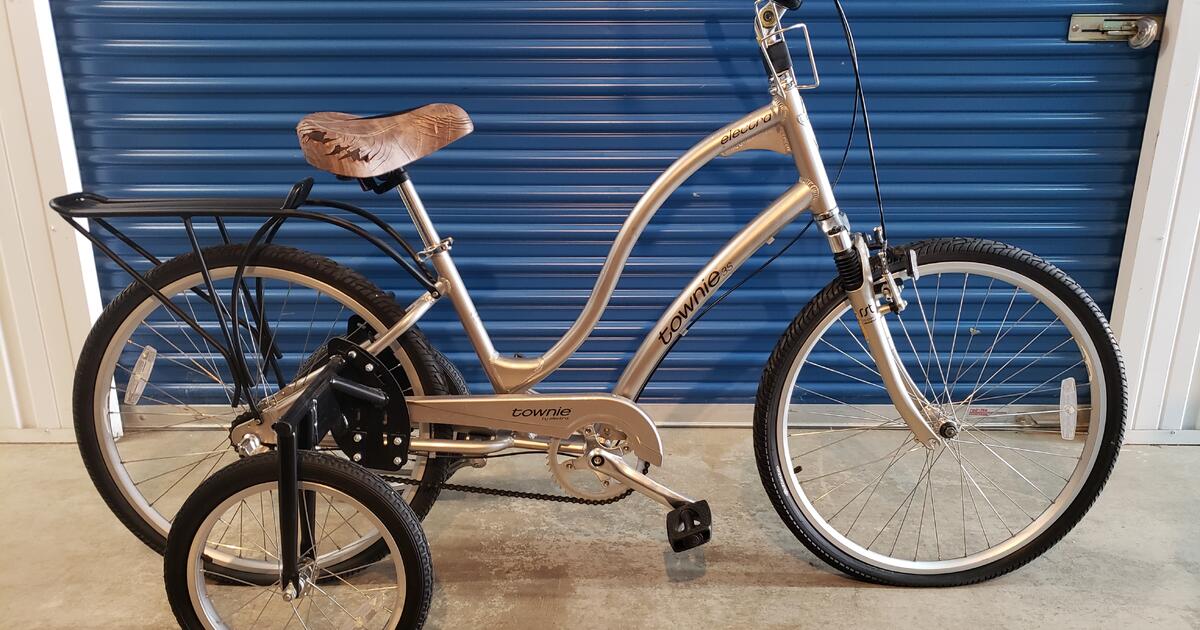 Townie 3S by Electra Bicycle (NOT AN ELECTRIC BIKE) for $300 in Aliso ...