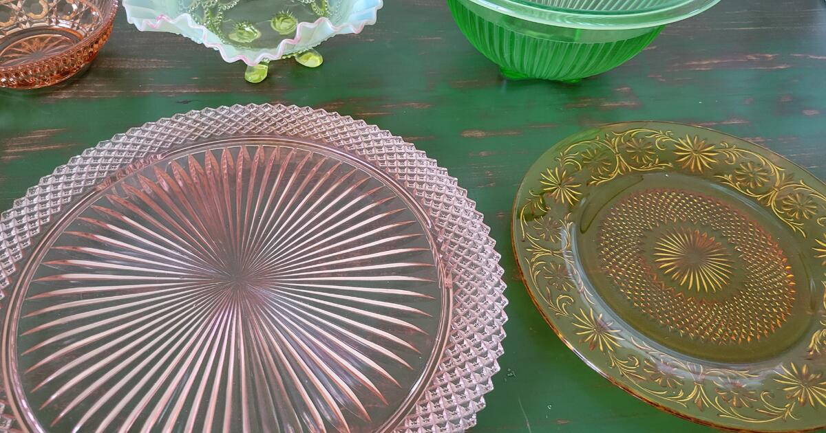 SPECIAL VINTAGE GLASSWARE FOR SALE;. ONE LOT FOR ALL for 25 in Rancho